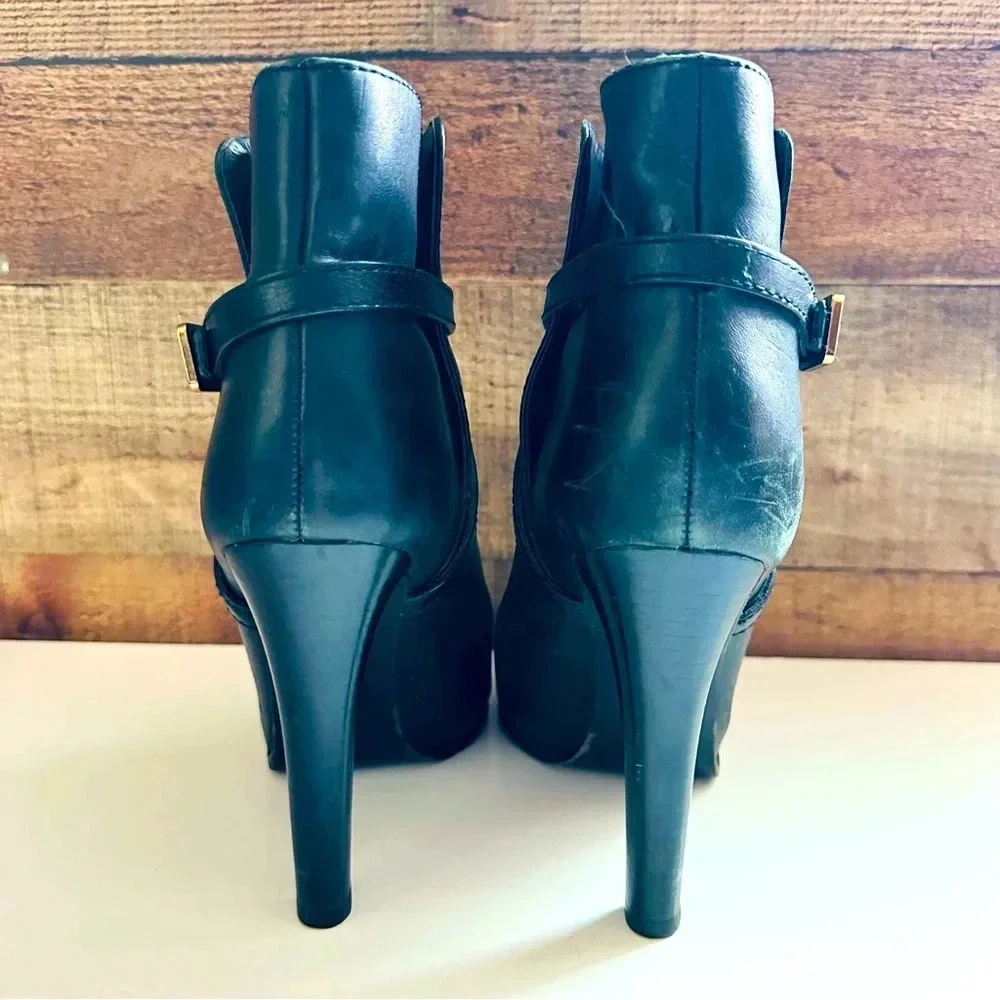 Tory Burch Dorese Leather Ankle Heeled Boots